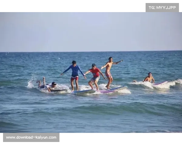 国际冲浪万宁赛事盛大开幕 展现顶级冲浪魅力与海洋文化风采 国际冲浪万宁赛事盛大开幕 展现顶级冲浪魅力与海洋文化风采