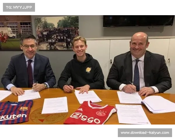 那不勒斯主席确认德布劳内转会细节尚未确定 肖像权问题成关键障碍 那不勒斯主席确认德布劳内转会细节尚未确定 肖像权问题成关键障碍